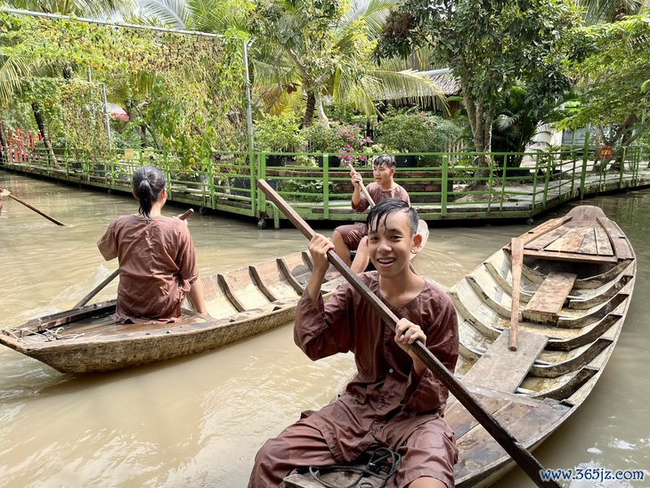 Về Cần Thơ chơi cực đã， trải nghiệm nếp văn hóa sông nước trọn vẹn - Ảnh 3.